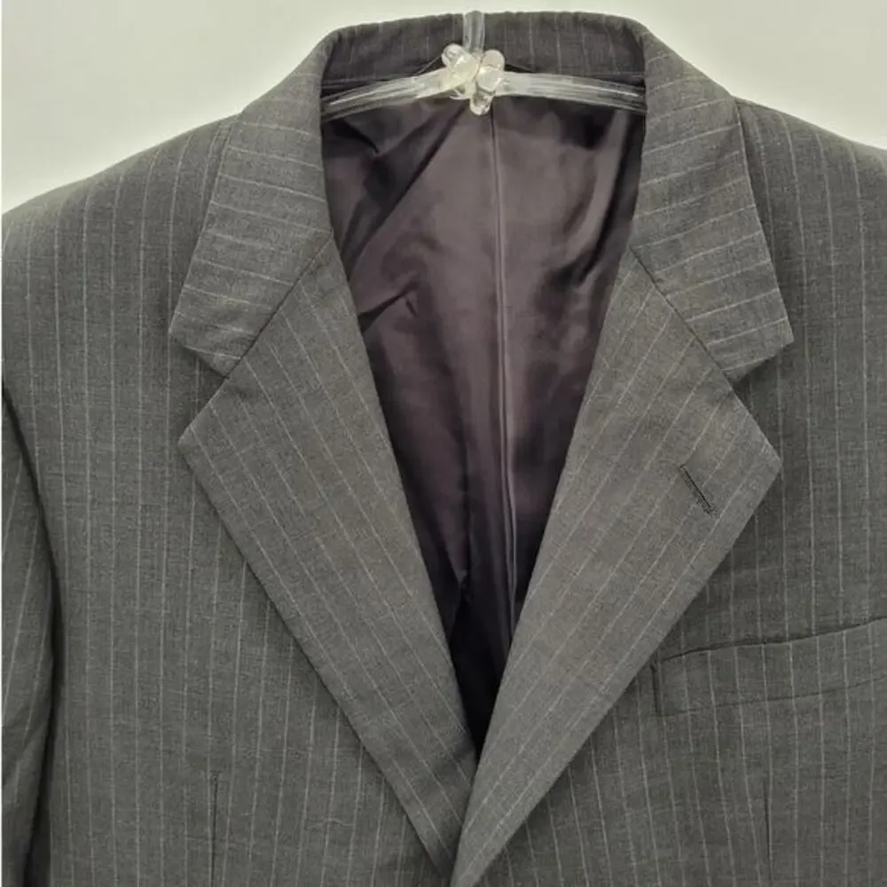Barneys New York‎ Gray Pin Stripe Two Button Single Breasted Men's Suit Jacket